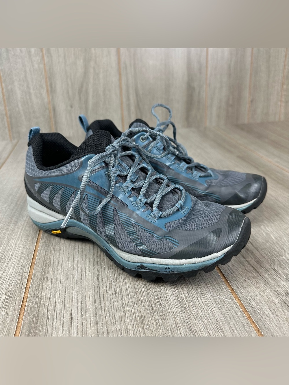 Merrell Women's Siren Edge 3 Hiking Shoes Size 8.5 Grey / Blue
